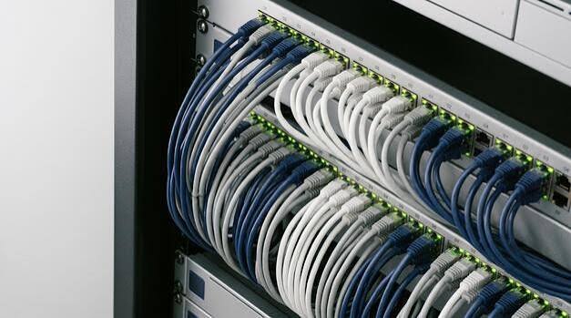 Trabajo de instalaciones de voz y datos de Diego-1, S.L.